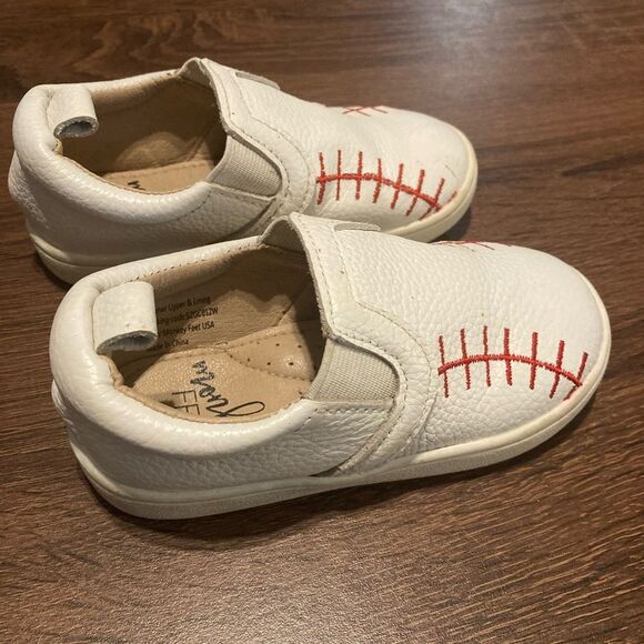 Monkey Feet Baby Toddler Baseball Theme Shoes Size 18-24 Months. - Picture 3 of 6